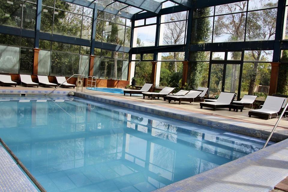 לובוס Aquae Sulis Spa מראה חיצוני תמונה