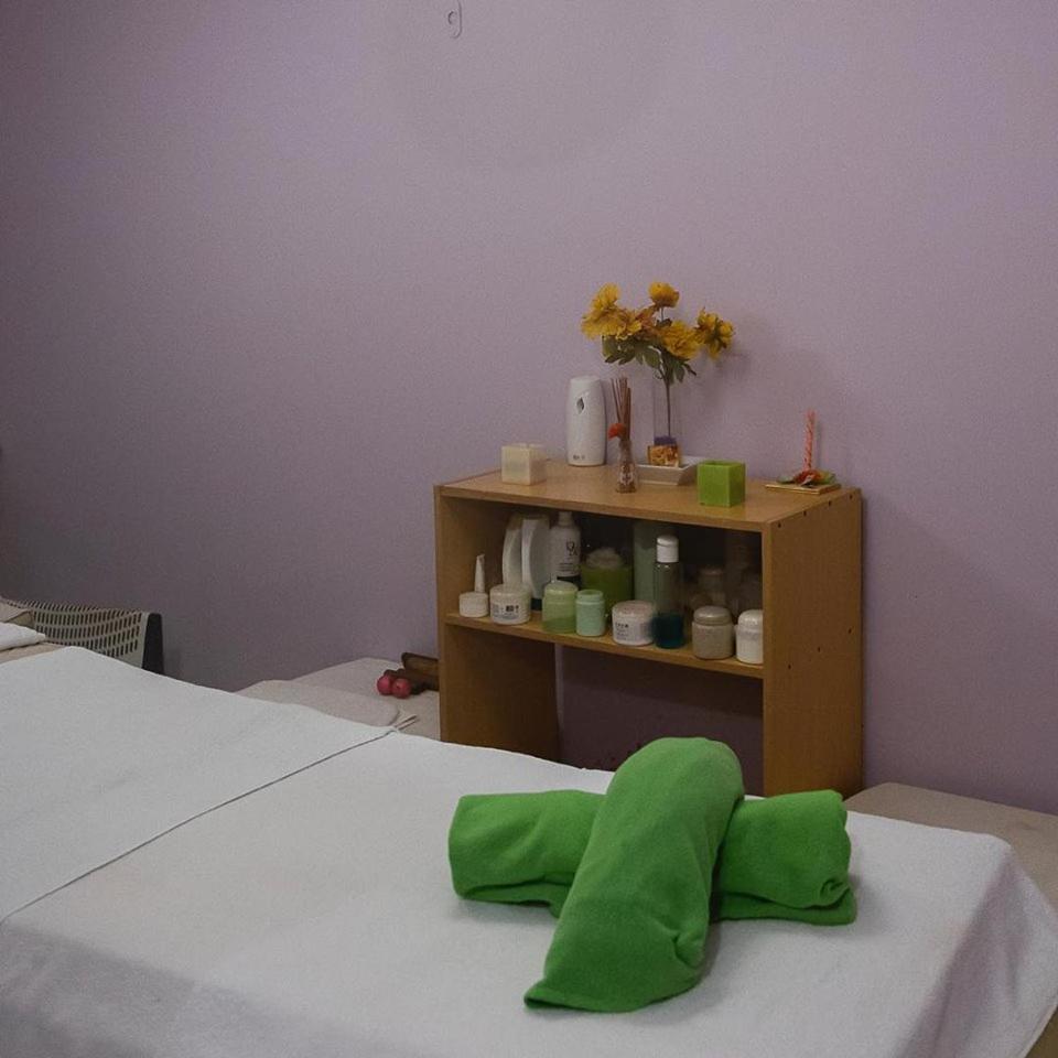 לובוס Aquae Sulis Spa מראה חיצוני תמונה